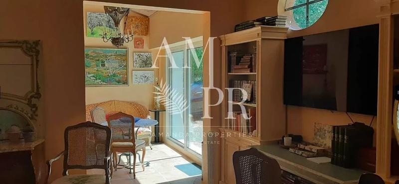 Maison - 120 m² - 7 pièces