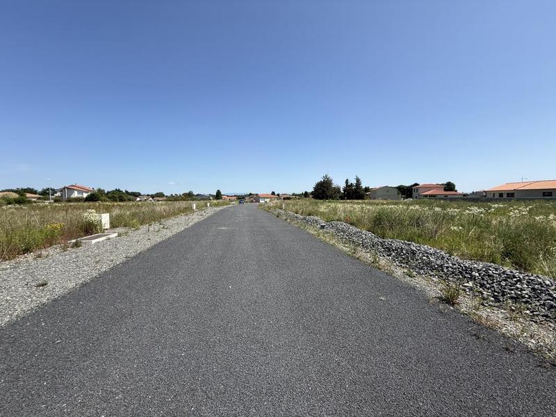 Terrain constructible - 750 m²