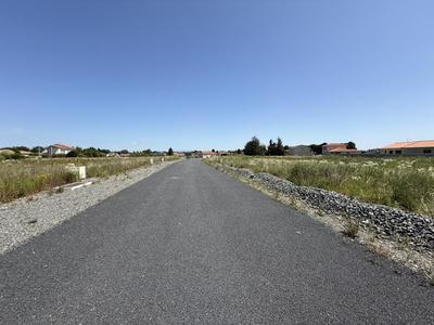 Terrain constructible - 750 m²