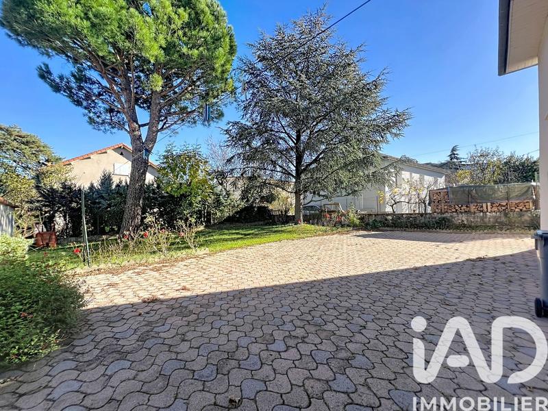 Maison - 94 m² - 5 pièces