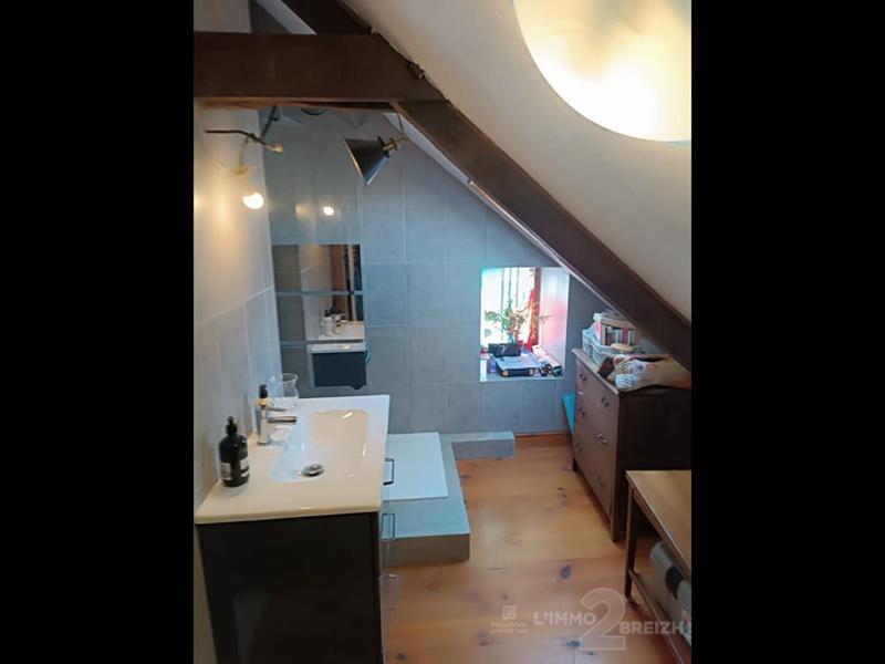 Maison - 140 m² - 8 pièces