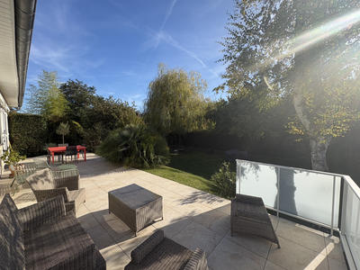 Maison - 160 m² - 6 pièces