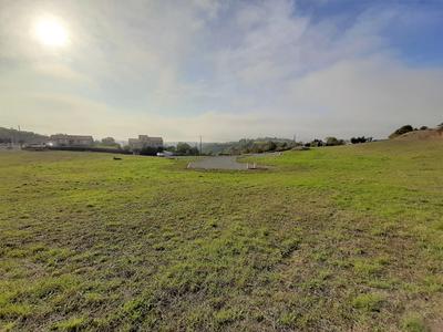 Terrain constructible - 1 049 m²