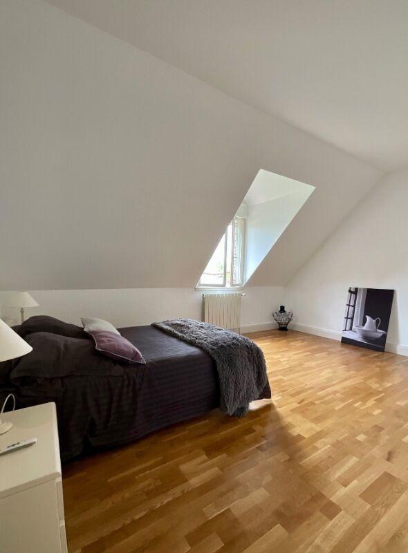 Maison - 171 m² - 5 pièces