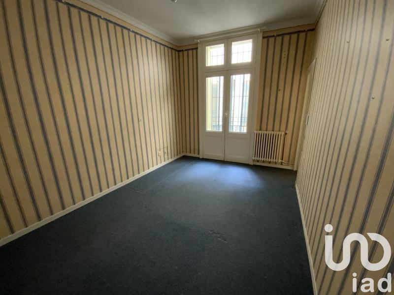 Appartement - 220 m² - 6 pièces