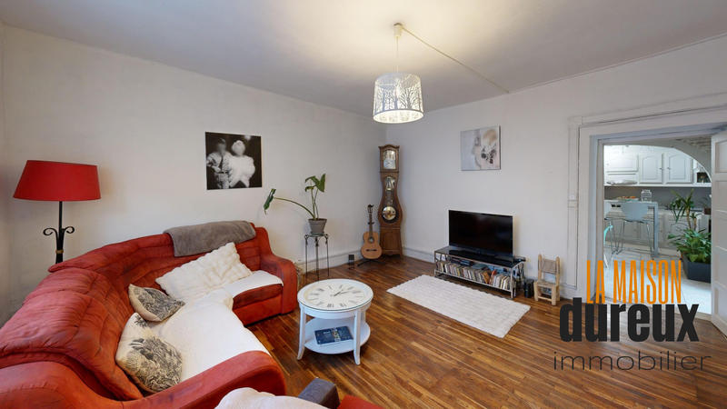 Appartement - 98 m² - 3 pièces