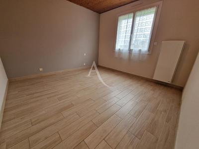Maison - 112 m² - 4 pièces