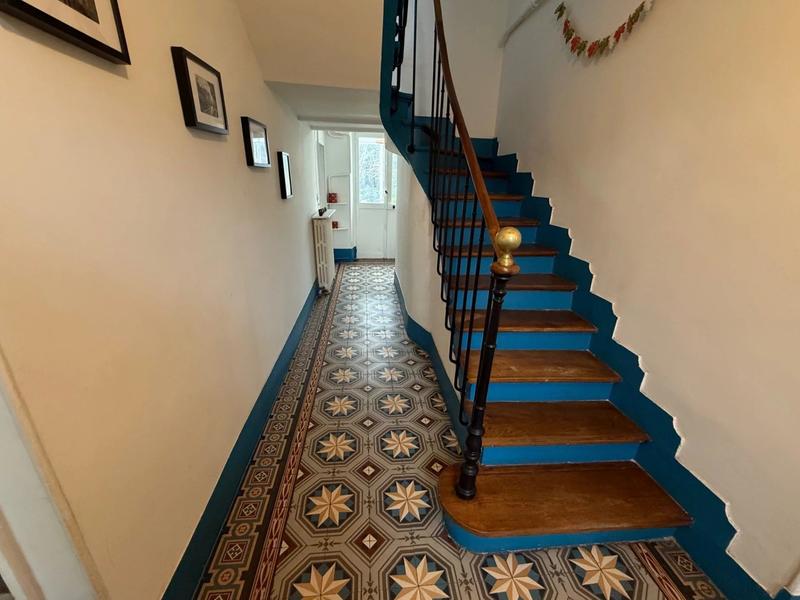 Maison - 180 m² - 6 pièces