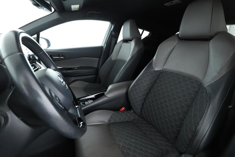 Toyota c-Hr 1.8 Hybride Distinctive 122 ch