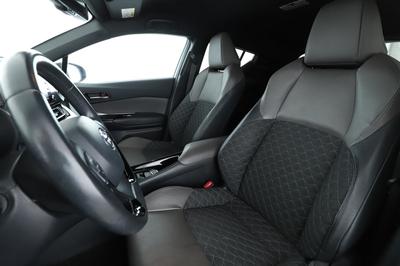 Toyota c-Hr 1.8 Hybride Distinctive 122 ch