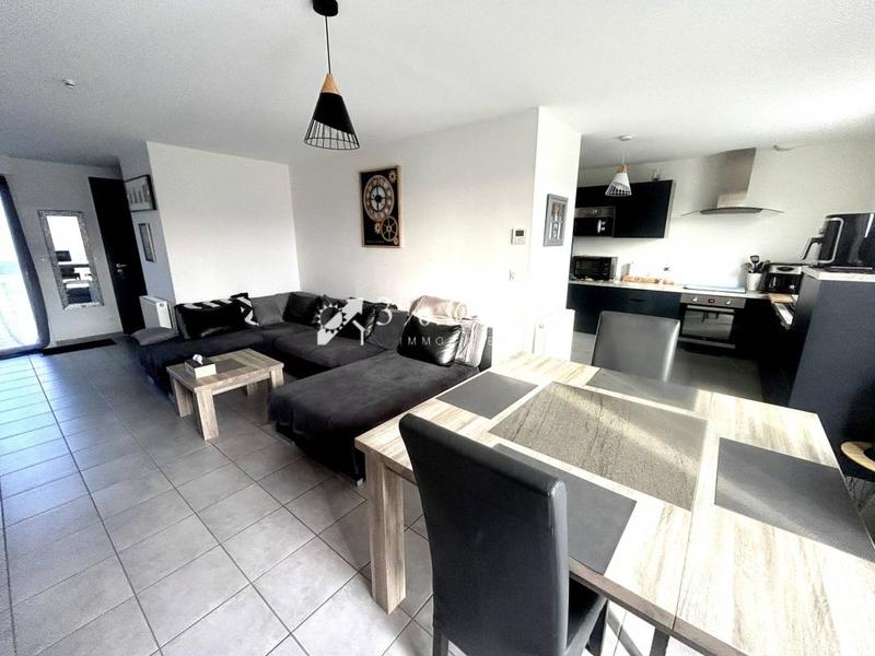 Maison - 93 m² - 5 pièces