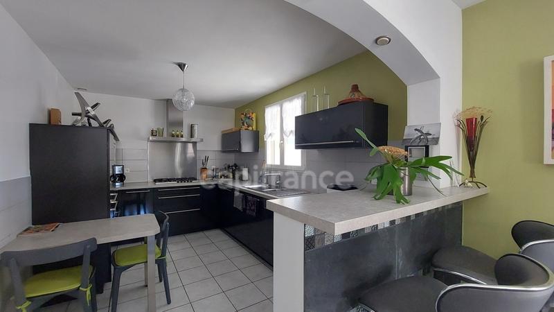 Maison - 170 m² - 7 pièces