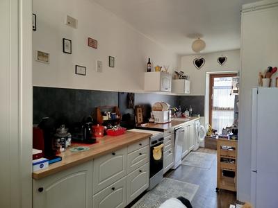 Appartement - 64 m² - 2 pièces