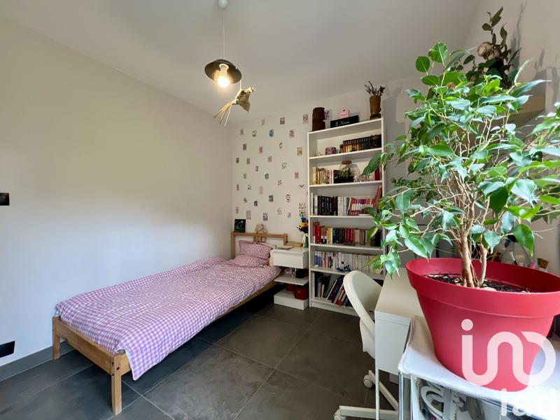 Appartement - 94 m² - 5 pièces