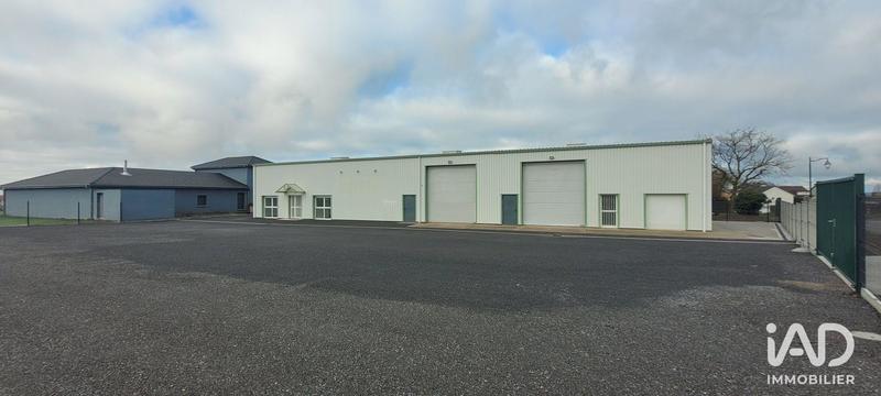 Local commercial - 396 m²