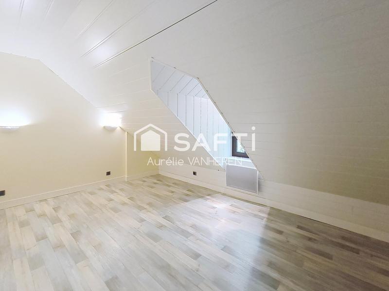 Maison - 291 m² - 11 pièces