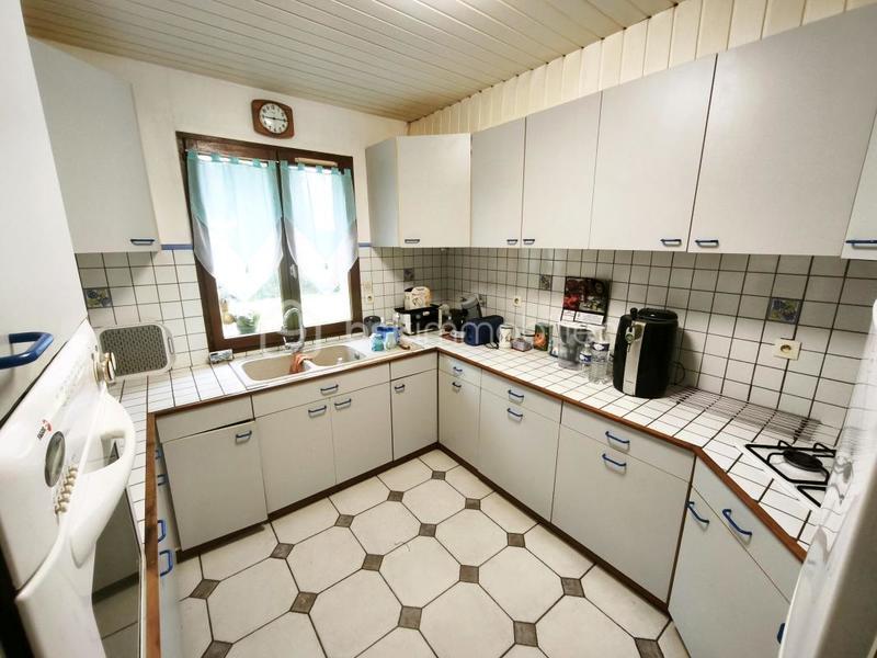 Maison traditionnelle - 100 m² - 5 pièces