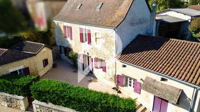 Maison - 152 m² - 8 pièces