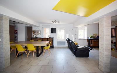 Maison - 155 m² - 6 pièces