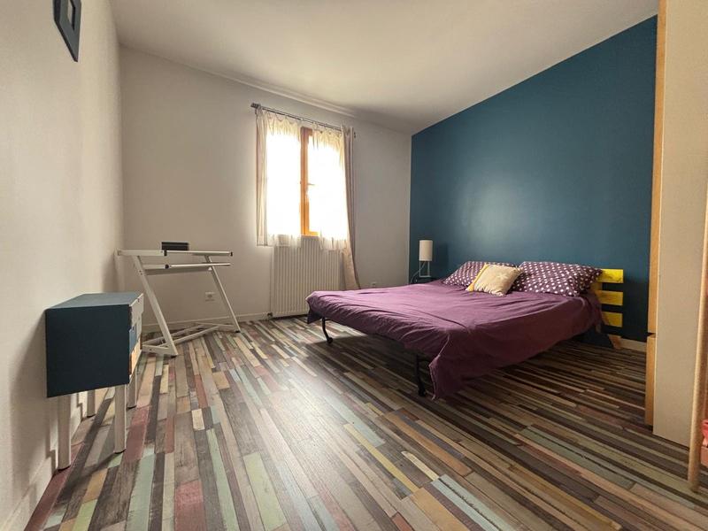 Maison - 161 m² - 8 pièces