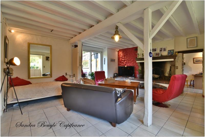Maison en pierre - 174 m² - 10 pièces