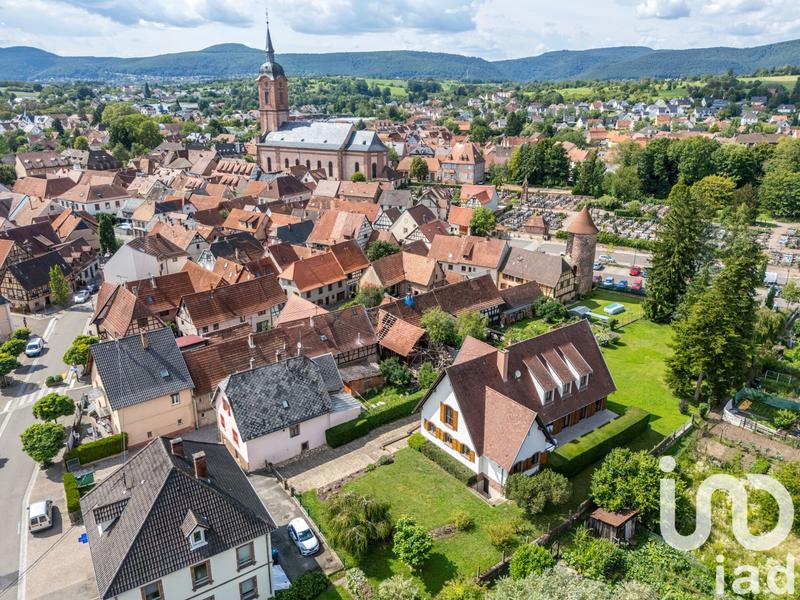 Maison - 365 m² - 11 pièces