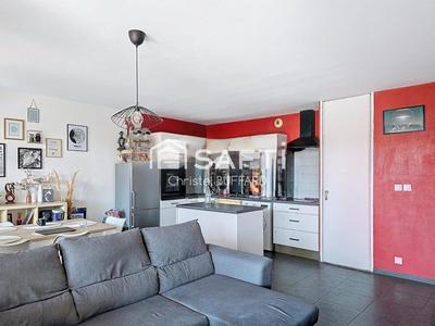 Appartement - 65 m² - 3 pièces