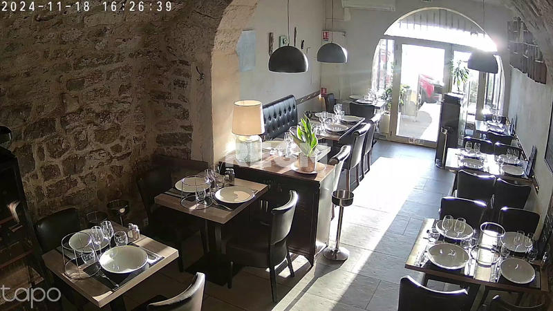 Fonds de commerce - Magasins - 111 m²