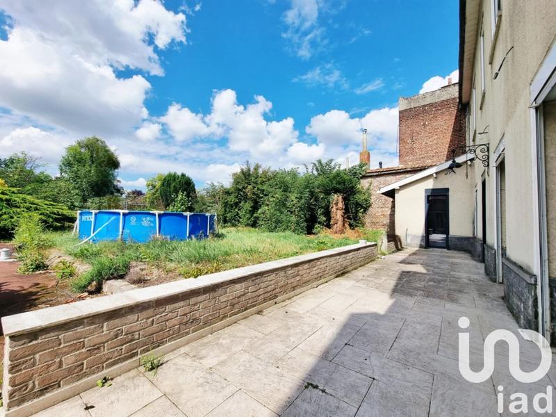 Maison - 294 m² - 9 pièces