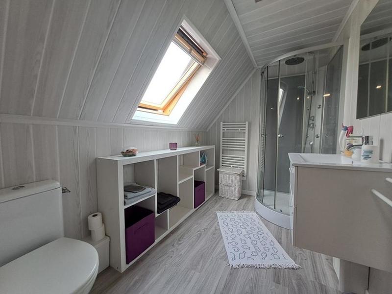 Maison - 269 m² - 14 pièces