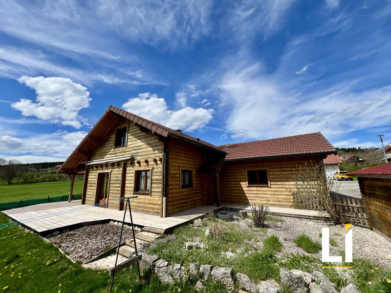 Châlet - 102 m² - 5 pièces