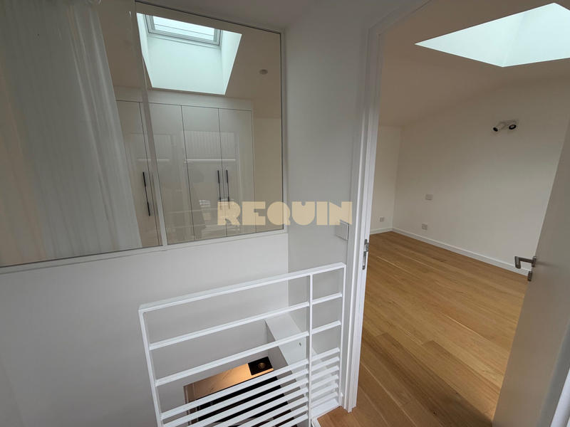 Appartement - 94 m² - 5 pièces