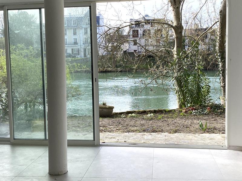 Maison contemporaine - 410 m² - 7 pièces