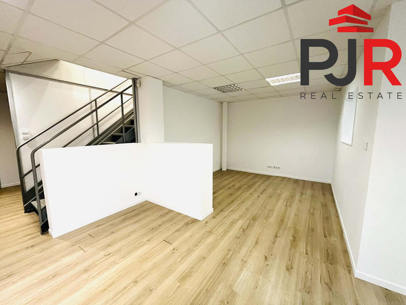 Bureau - 412 m²