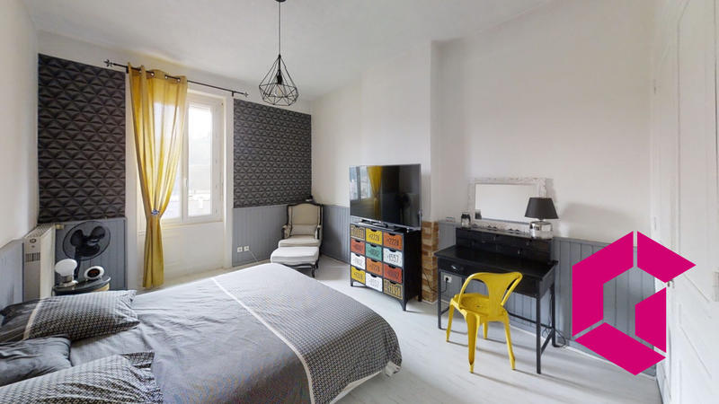 Appartement - 135 m² - 5 pièces