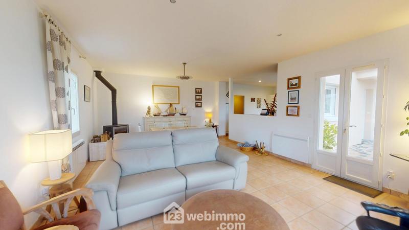 Maison - 143 m² - 7 pièces