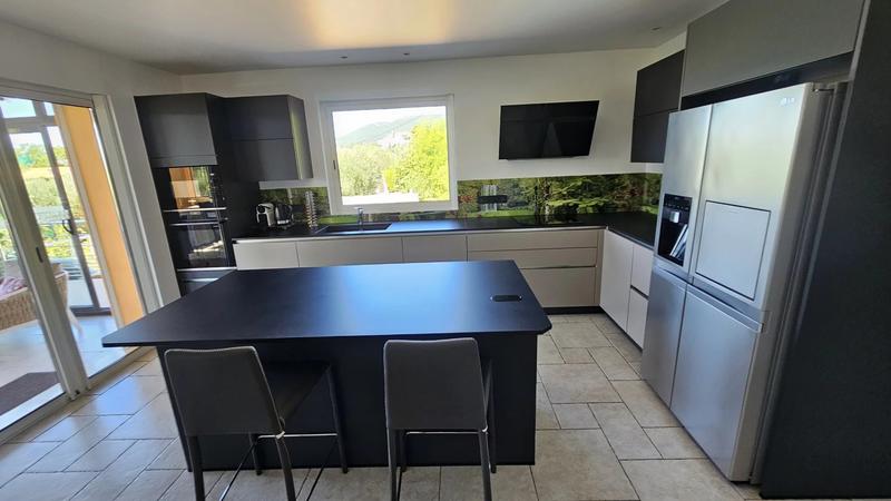 Villa - 210 m² - 7 pièces