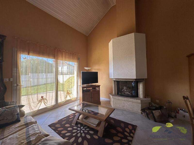 Maison - 98 m² - 5 pièces