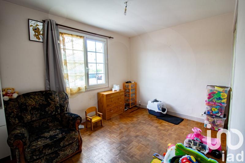 Maison - 135 m² - 9 pièces