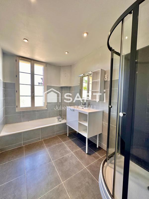 Maison - 189 m² - 5 pièces