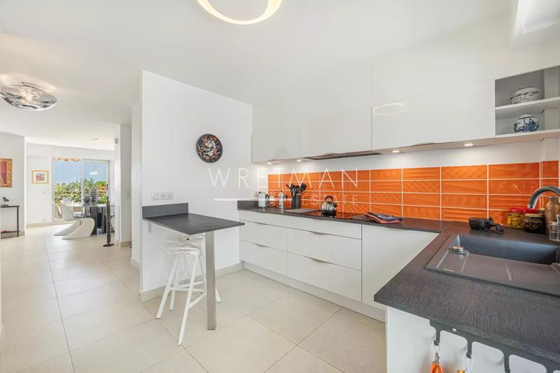 Appartement - 117 m² - 4 pièces