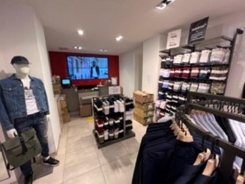 Fonds de commerce - Local commercial - 168 m²