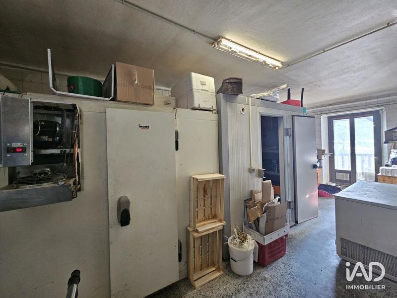 Local commercial - 170 m²