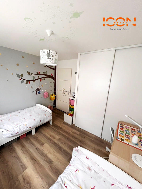 Maison - 98 m² - 5 pièces