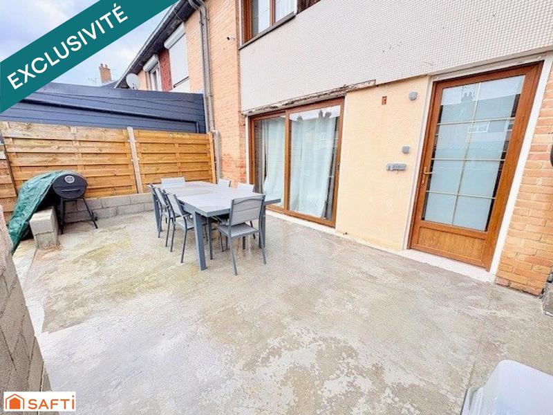 Maison - 92 m² - 5 pièces