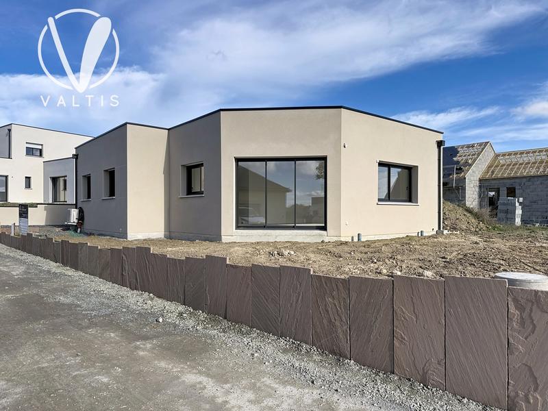 Maison - 97 m² - 4 pièces