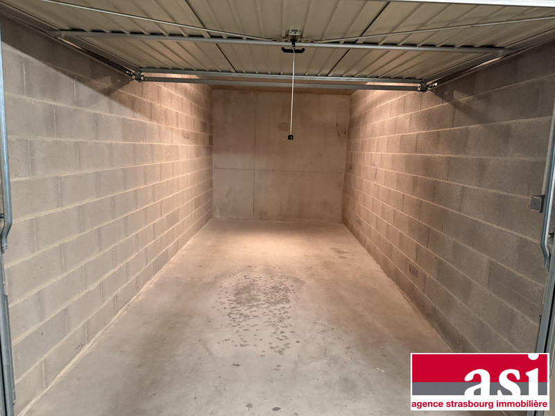 Parking / Garage - 16 m²