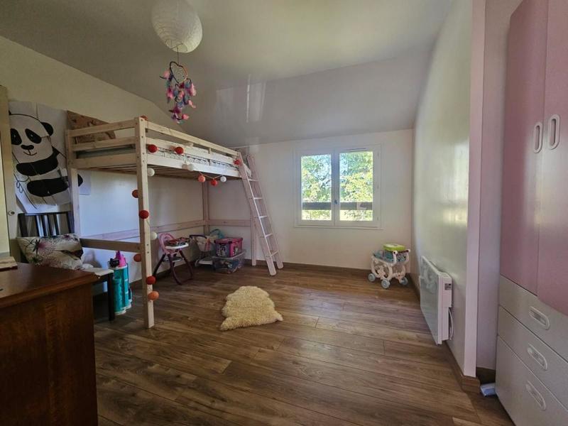 Maison - 98 m² - 5 pièces