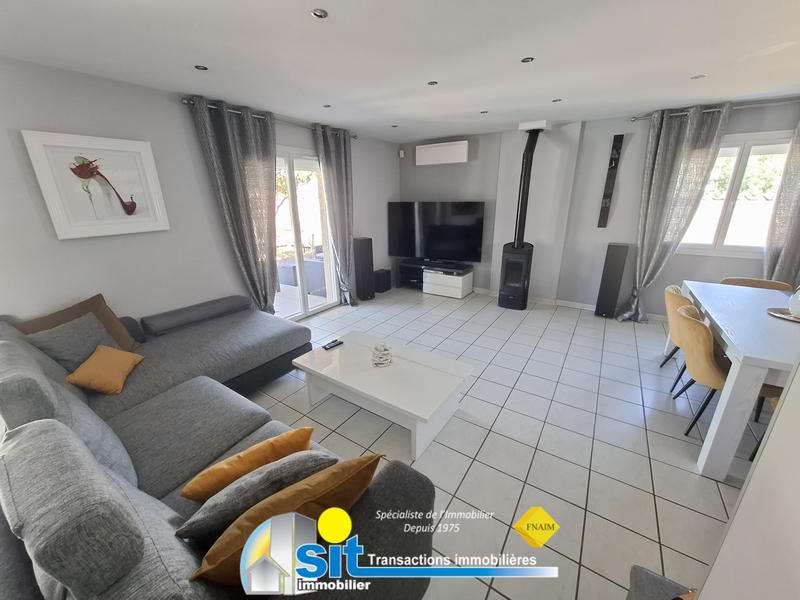 Maison - 96 m² - 4 pièces