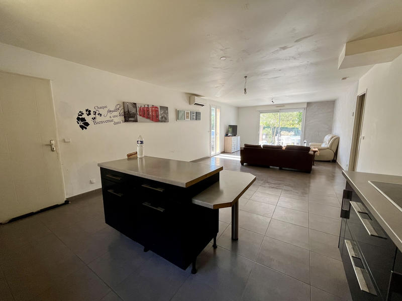 Villa - 99 m² - 5 pièces